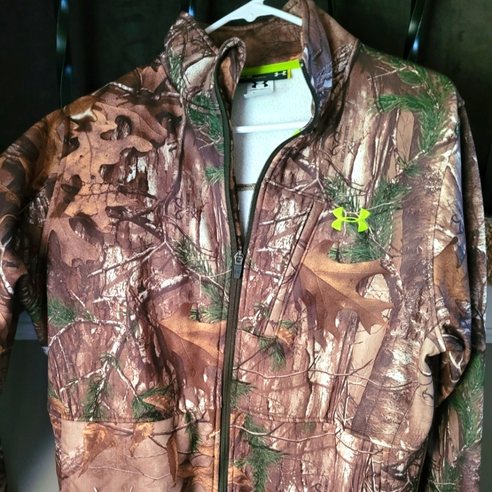 Under armour Realtree mens medium jacket